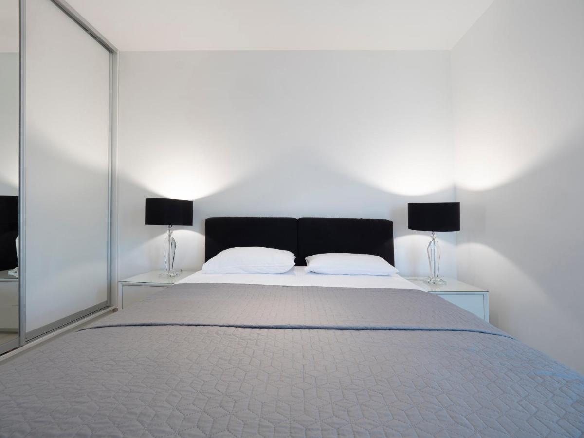 Royal Montesun Apartments Budva Luaran gambar