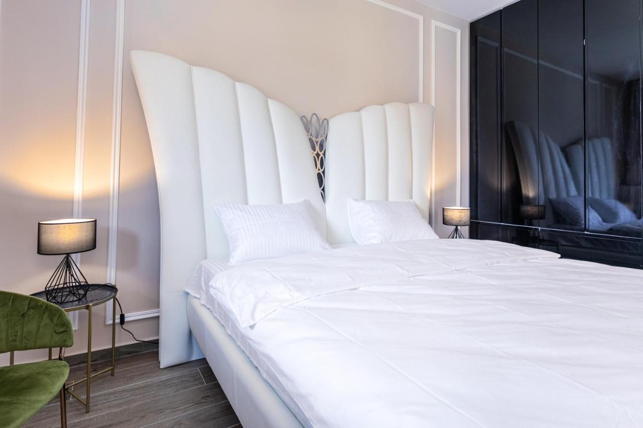 Royal Montesun Apartments Budva Luaran gambar